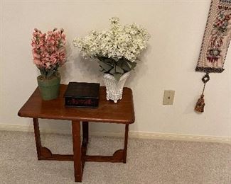 mid century modern table