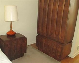 Mid-Century Modern Brutalist Walnut Bedroom Suite with 2 Piece Gentleman's Chest, 2 Night Stands, Long Dresser With Mirror, Queen Bed Frame
