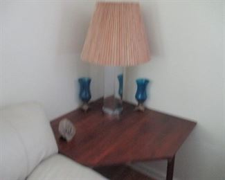 Mid-Century Modern Mirrored Table Lamp with Corner Accent Table