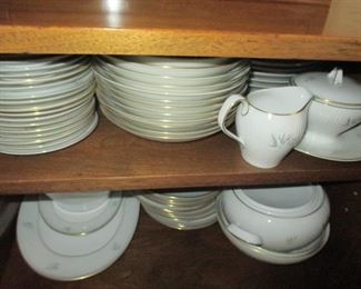 Thomas R Germany Rosenthal China Service