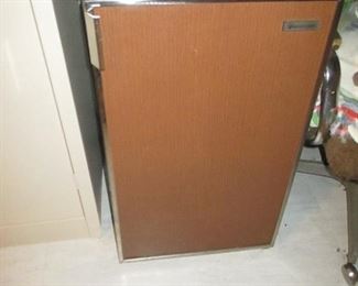 Bar/Outdoor/College Refrigerator