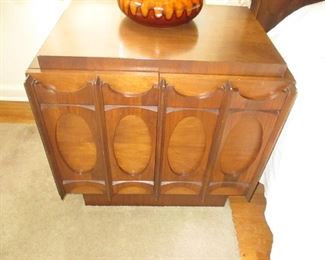 Mid-Century Modern Brutalist Walnut Bedroom Suite with 2 Piece Gentleman's Chest, 2 Night Stands, Long Dresser With Mirror, Queen Bed Frame