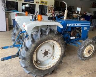 Ford 1700 3 pt hitch