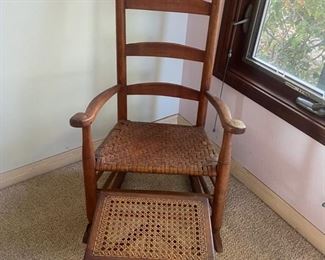 Some wonderful primitive pieces at this house!  Here tall ladder back chair.