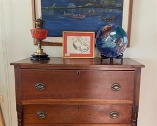 Period cherrywood chest of drawers