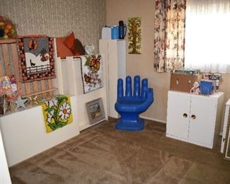 UPSTAIRS-THIRD LEVEL Kids Room Overview