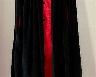 Texas Body Hangers Velvet Cape with Red Interior