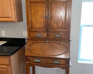 Solid Wood Secretary/Hutch!