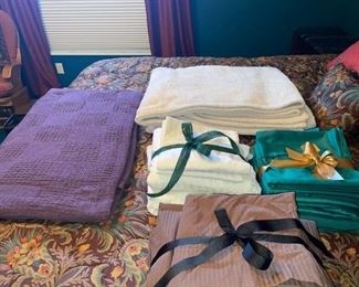 Beautiful King Bedding!