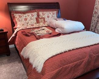 AspenHome Brown Cherry Queen Bedroom Furniture & and Waverly Queen Comforter Set w/3 Pillows, Bed Skirt & Valance! 