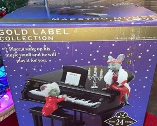 Maestro Mouse in Love #78814 NIB!