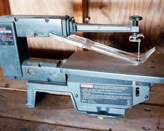 Craftsman 13" Electric Scroll Saw, Model# 113.236130, Powers On