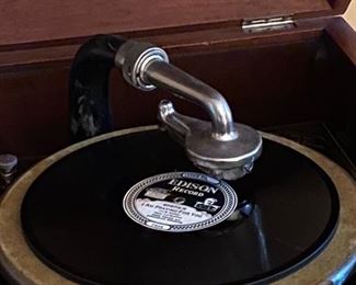 Thomas Edison Phonograph + 15 Disc Set