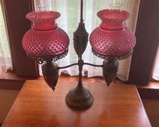 Double Hurricane w/Hobnail Shade