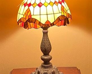 Leviton Tiffany Desk Lamp