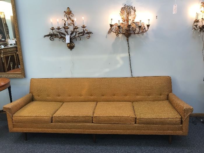 Adrian Pearsall Designer for Kroehler, Mid Century Sofa. Mint Condition, Avant Series’s , Foam in great shape! It doesn’t need anything!!! 
7.9’ W x  29” H x 30” D

