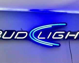 Bud Light neon sign / neon beer sign