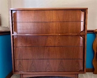 Mid century modern dresser