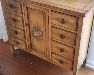 Pretty chest of drawers detail