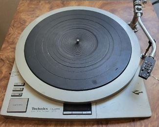 Vintage Technics SL DL5 Linear Tracking Direct Drive Automatic Turntable