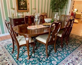 formal dining room table w/6 chairs
