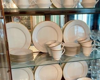 Noritake fine china "Heritage"