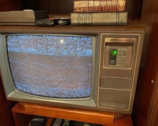 early 80's Zenith "Space Command" TV