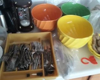 Haeger pottery  bowls 