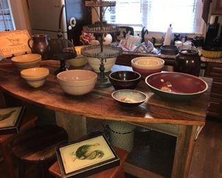 Wonderful pottery mixing bowls