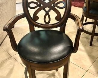 Set of 4 swivel bar stools