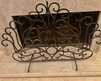 Metal fire place screen