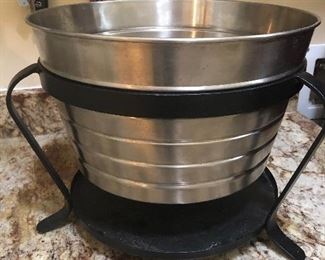 Ice bucket /cooler