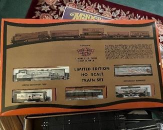 Harley Davidson HO train set