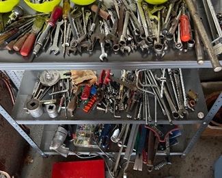 Hundreds of tool. Power tools slso