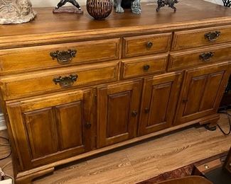 buffet cabinet