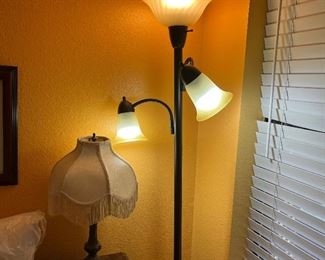 floor lamp