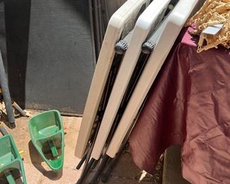 portable folding tables