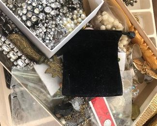 Unsorted Costume Jewelry