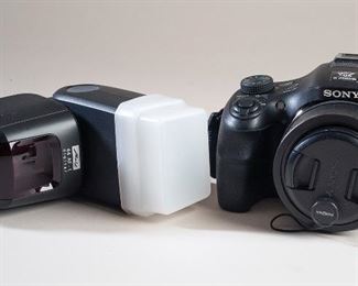 Sony 20mp camera and dedicated Metz flash