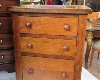 closer look at the small chest