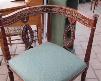 corner chair ..as/is
