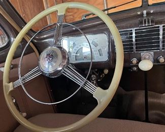 wheel/panel inside