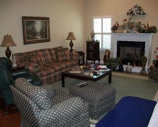 Living Area - Thomasville, Century, Lexington furnishings