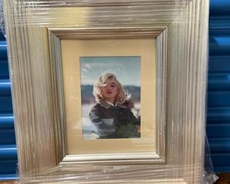 INV #294: Framed photograph of Marilyn Monroe