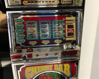 INV #313: Vintage Mid 1980's Japanese slot machine Model 9160 Serial No. 000683