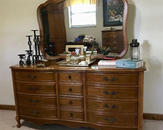 12 Drawer Dresser with Vanity Mirror