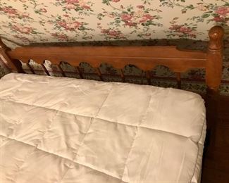 Full Bed, Footboard Available 