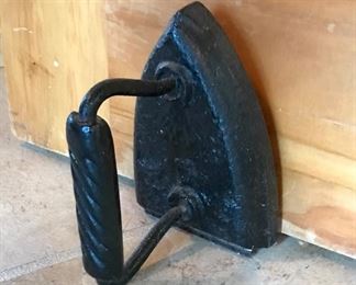 Cast iron Flat Iron