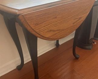 Drop leaf Accent Table $40