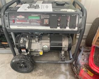 Briggs & Stratton 6250 Watt Storm Responder Generator $400